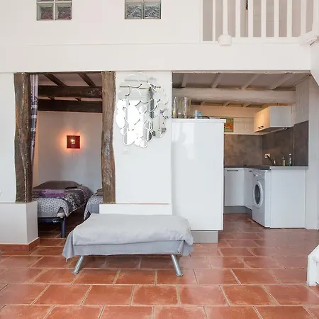 Апартаменты Carla Sea View And Palais Des Festivals Канны